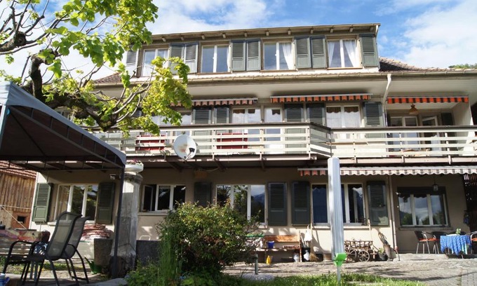 Goldiwil Bed & Breakfast | B&B Schönörtli