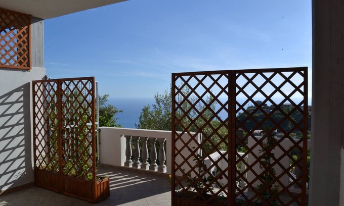 Cetraro Bed & Breakfast | B&B Verzavò, your corner of paradise between sea, hill and nature