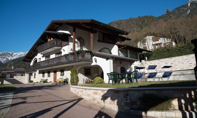 Lenzumo Bed & Breakfast | B&B Villa Cinzia