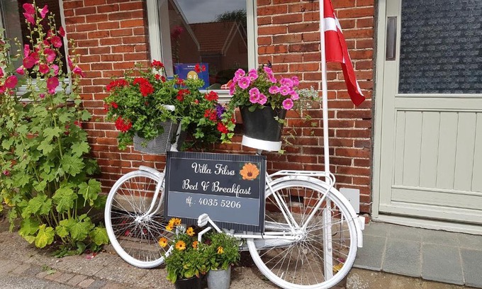 Tim Bed & Breakfast | B&B Villa Filsø