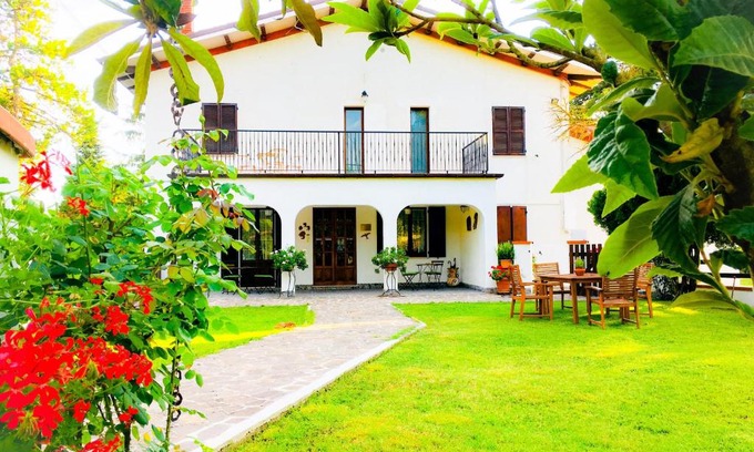 Cerreto dʼEsi Bed & Breakfast | B&B Villa Incrocca