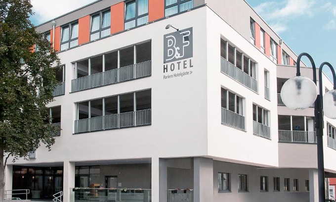 Bad Hersfeld Hotel | B&F Hotel am Neumarkt