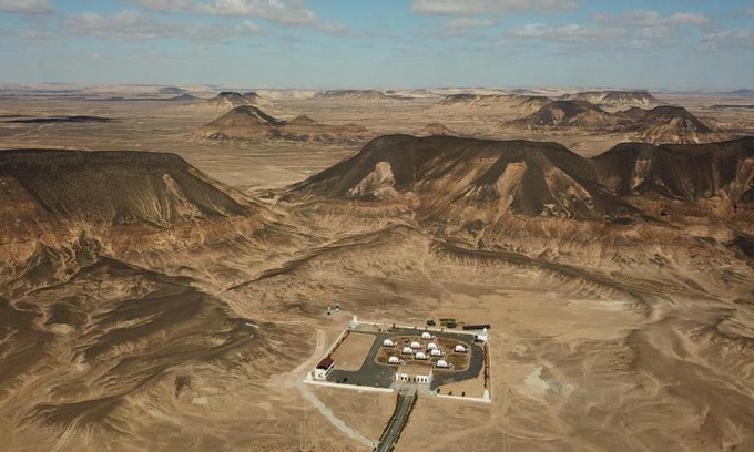 Al Bawiti Hotel | B&W SAHARA SKY CAMP
