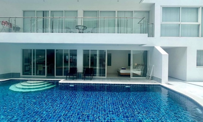 Karon Apartment | B14 Pool Access Partial Seaview 2brs 1 bath at Karon
