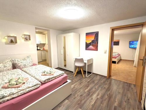Lichtenhain Apartment | B3 - Urlaubsmagie Kleine Wohnung für 4P direkt am Wanderweg mit eigener Terrasse