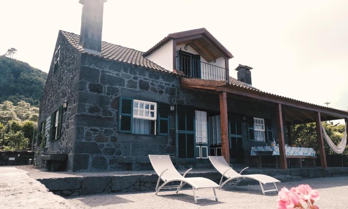 Sao Roque do Pico Villa | Baía de Canas Villa