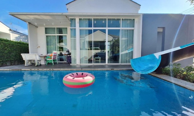 Cha-am Villa | Baan Beach Town 2 Cha-Am Pool Villa