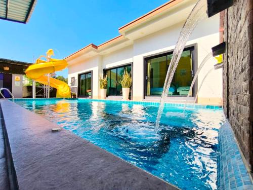 Hin Lek Fai House | Baan Big Family Pool Villa