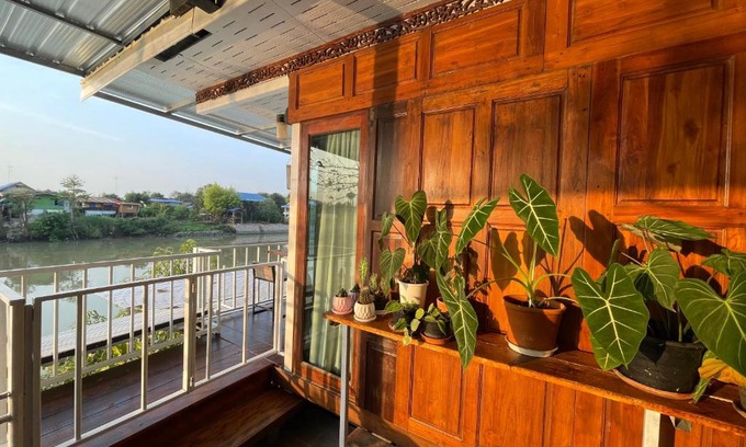 Ayutthaya House | Baan Keang Chon Ayutthaya บ้านเคียงชล อยุธยา