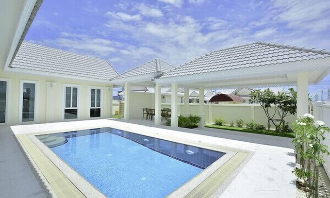 Hua Hin Apartment | Baan Nice Breeze Hua Hin - SHR072