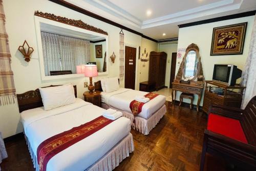 Sai Yok Hotel | Baan Rim Kwai Paerimnam Resort