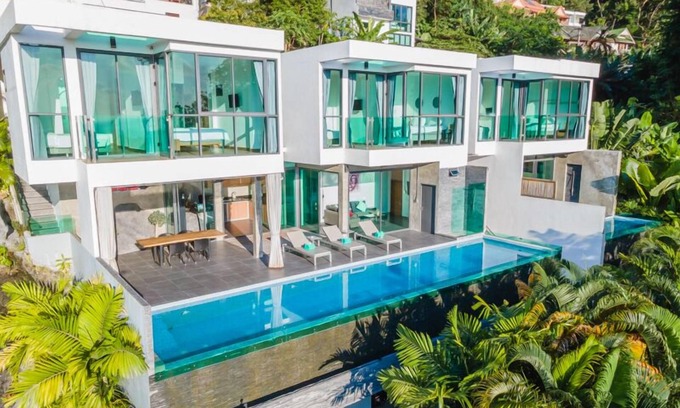Karon Villa | Baan Saint Tropez Villas Kata Beach