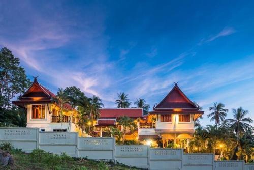 Na Thon Villa | Baan Suvarnabhumi Villa entire 5 beds private pool on hill side