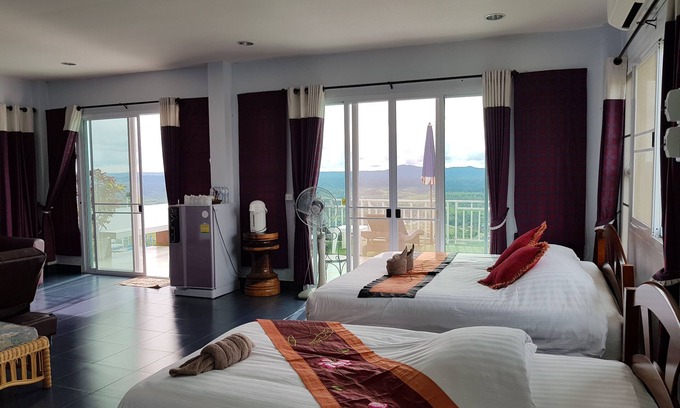 Khao Kho Hotel | Baanmorkburi Resort