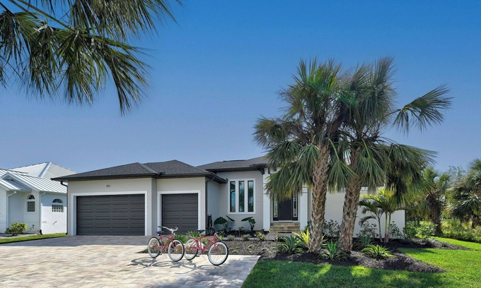White Marsh House | Baby SeaTurtle | Pool | Sunshelf | Tiki Bar | Office