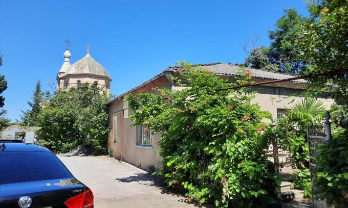 Kutaisi House | BACK 80s