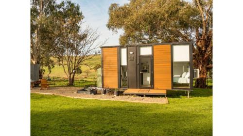 Gundagai House | Back Station Creek Retreat by Tiny Away