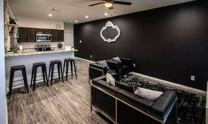 Odessa House | Back to Black Odessa TX