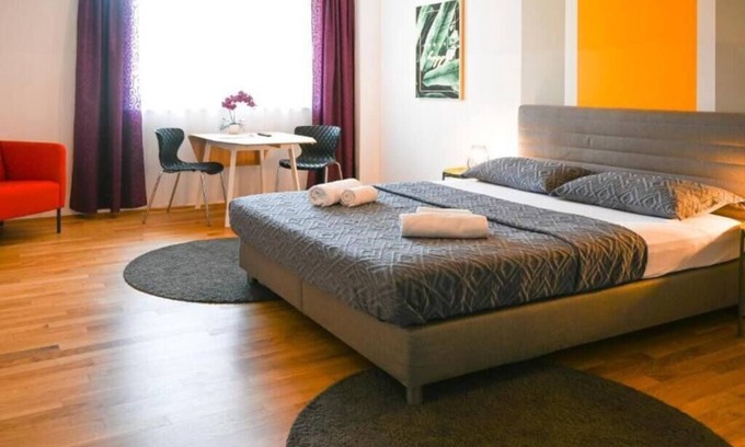 Margareten Apartment | Backpacker Apartment Naschmarkt