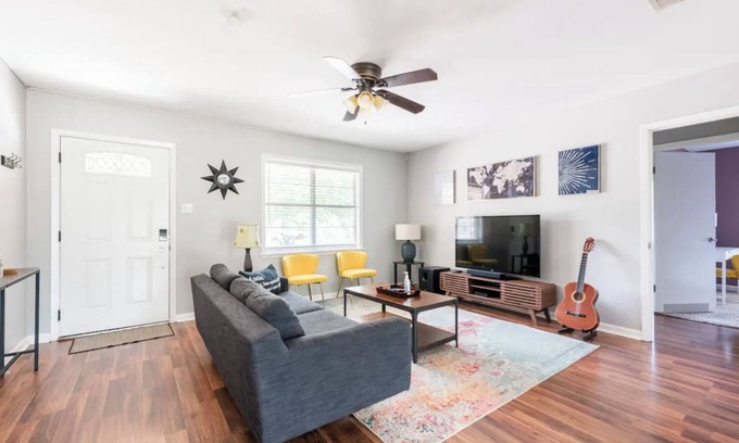 Austin House | Backyard Oasis in South Austin