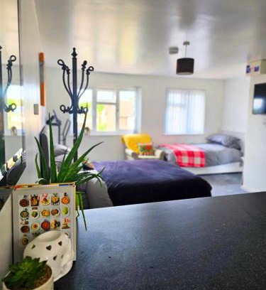 Brackley Apartment | Badger Haven, Apartment 4