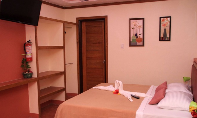 Puerto Galera Resort | BADLADZ Beach & Dive Resort - King Ocean Suite
