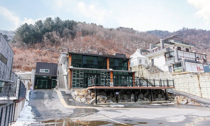 Hwacheon Condo | Baemeori Pension