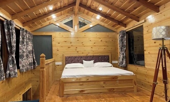 Pangot Hotel | Bagar Trails