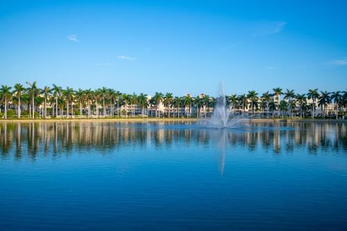 Isla del Sol House | Bahia Del Mar Townhouse