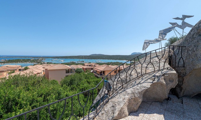 Golfo di Marinella Apartment | Baia de Bahas Residence