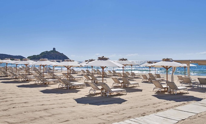 Chia Resort | Baia di Chia Resort Sardinia, Curio Collection by Hilton