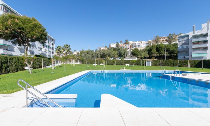 La Cala del Moral House | BAJAMAR DE CALAFLORES - Fabulous beachfront apartment - Free Wifi