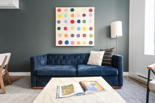 Chinatown Apartment | Bakan- Palais des Congres, Convention Centre