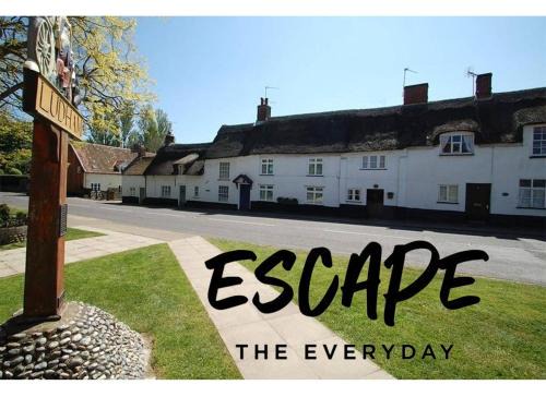 Ludham House | Bakers Cottage Ludham - Norfolk Broads