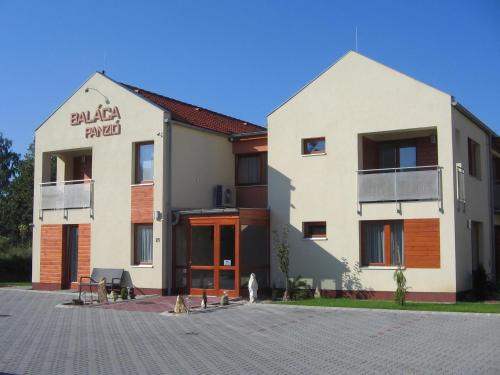 Veszprem House | Baláca Panzió