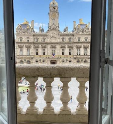 Terreaux - Bat d'argent Apartment | Balcon Place des Terreaux