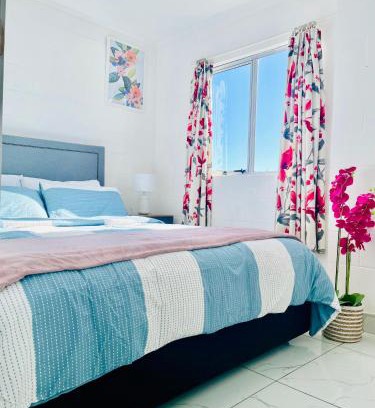 Auckland Apartment | Ball Place Residence-Enjoy the entire downstairs