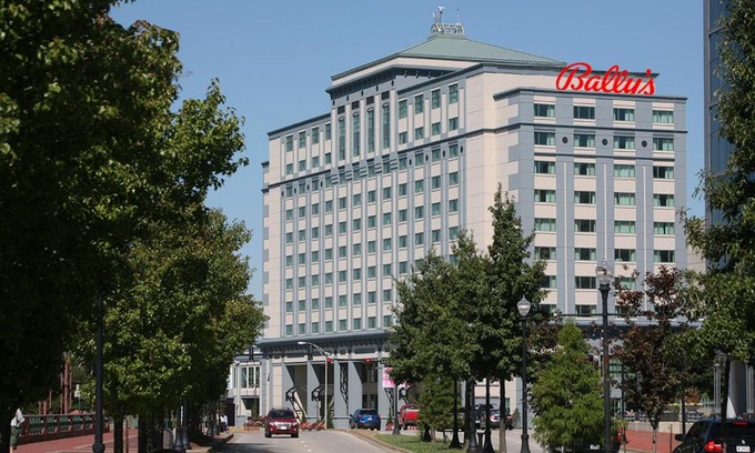 Evansville Hotel | Bally's Evansville Casino & Hotel