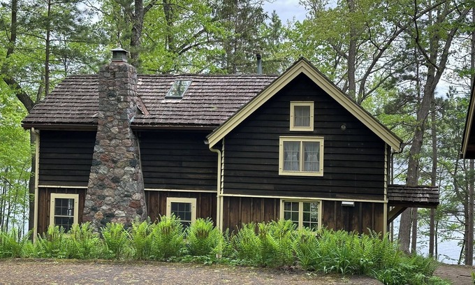 Balsam Lake Cabin | Balsam Lake Timeless Howards Fern Hill Cabin