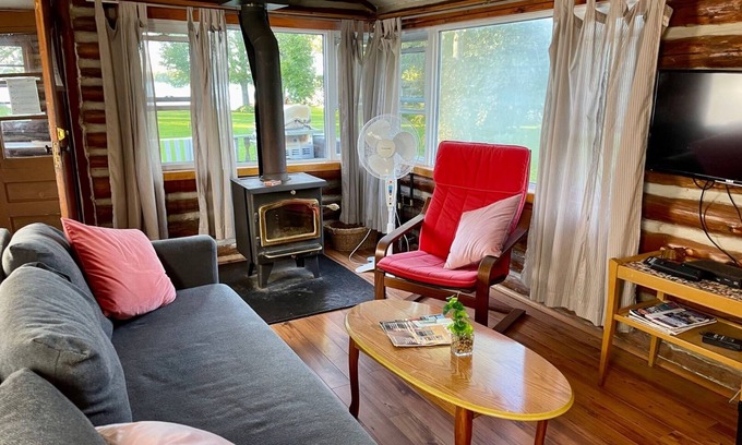 Kawartha Lakes Cottage | Balsam Lake Villa Cottages: 2-Bedroom Cottage #6