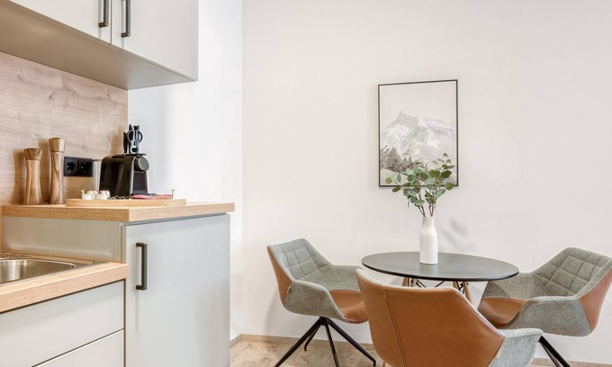 Bamberg Apartment | Bamberg Keßlerstr | Suite + Sofa Bed