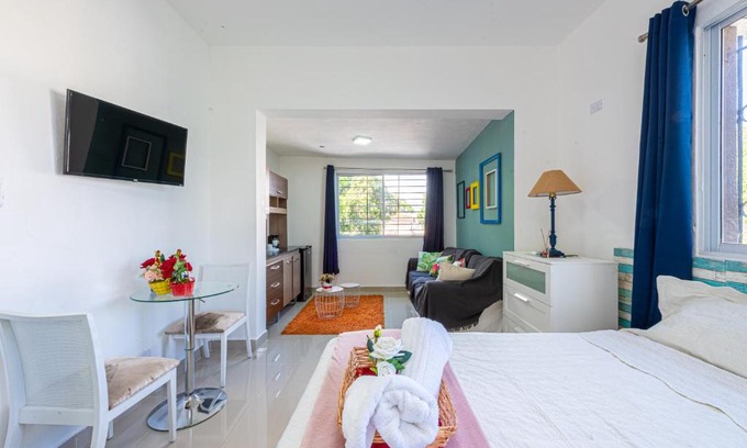 La Primavera Apartment | Bamboo Hoouse