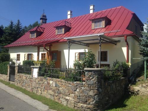 Stiavnicke Bane House | Banícky dom Pod Zvonicou