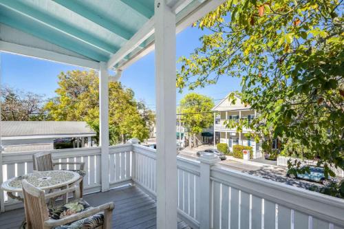 Historic Seaport Apartment | Banana Split