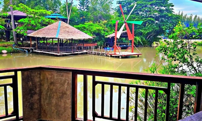 Si Racha House | Bang Phra Resort Near Si racha