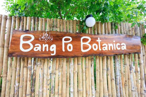Mae Nam Cabin | Bang Po Botanica