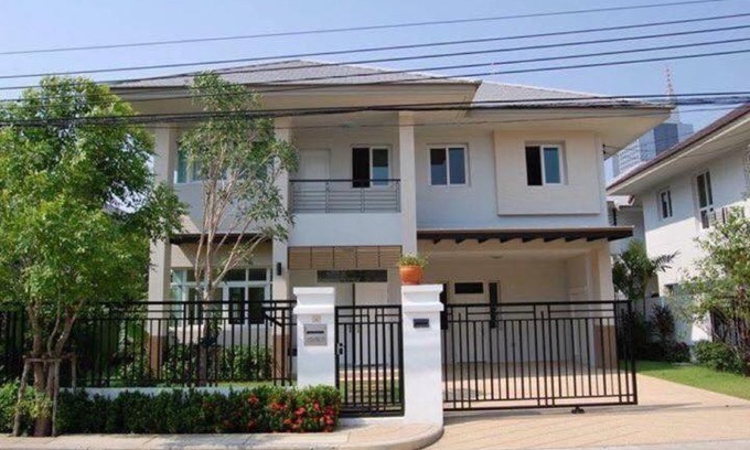 Bang Phut Villa | Bangkok boulevard