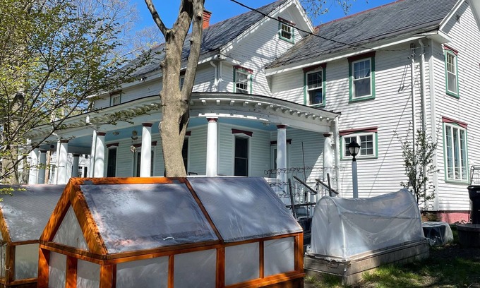 Bangor Bed & Breakfast | Bangor Heritage Inn Bed and Breakfast