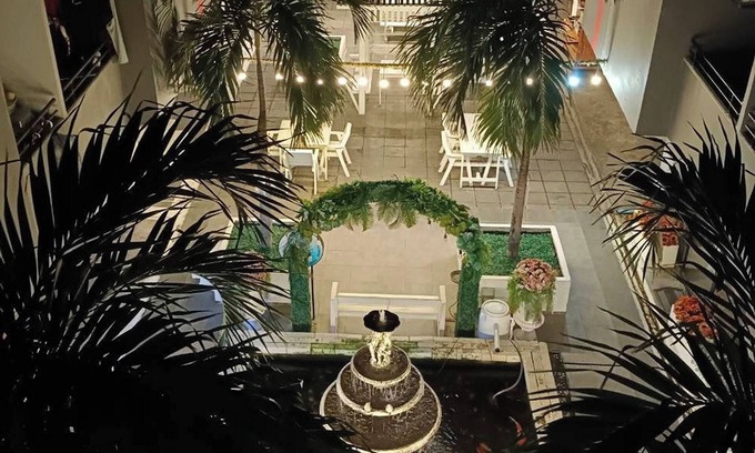 Bang Kra So Hotel | Bansuay Phra Nang Klao