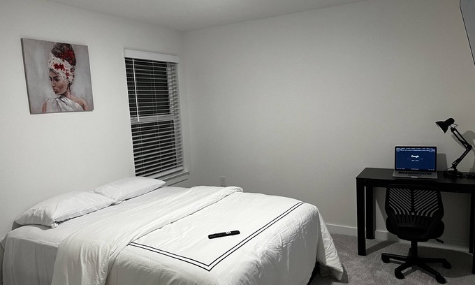 Austin House | Banty Villa - Guest Room 1